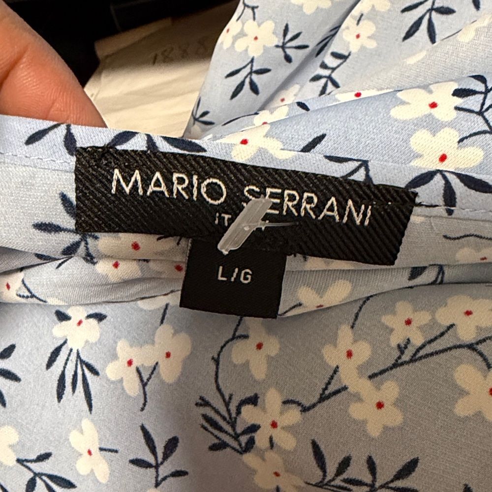 Mario Serrani Floral Blue Women's Top size L/G - Picture 8 of 9